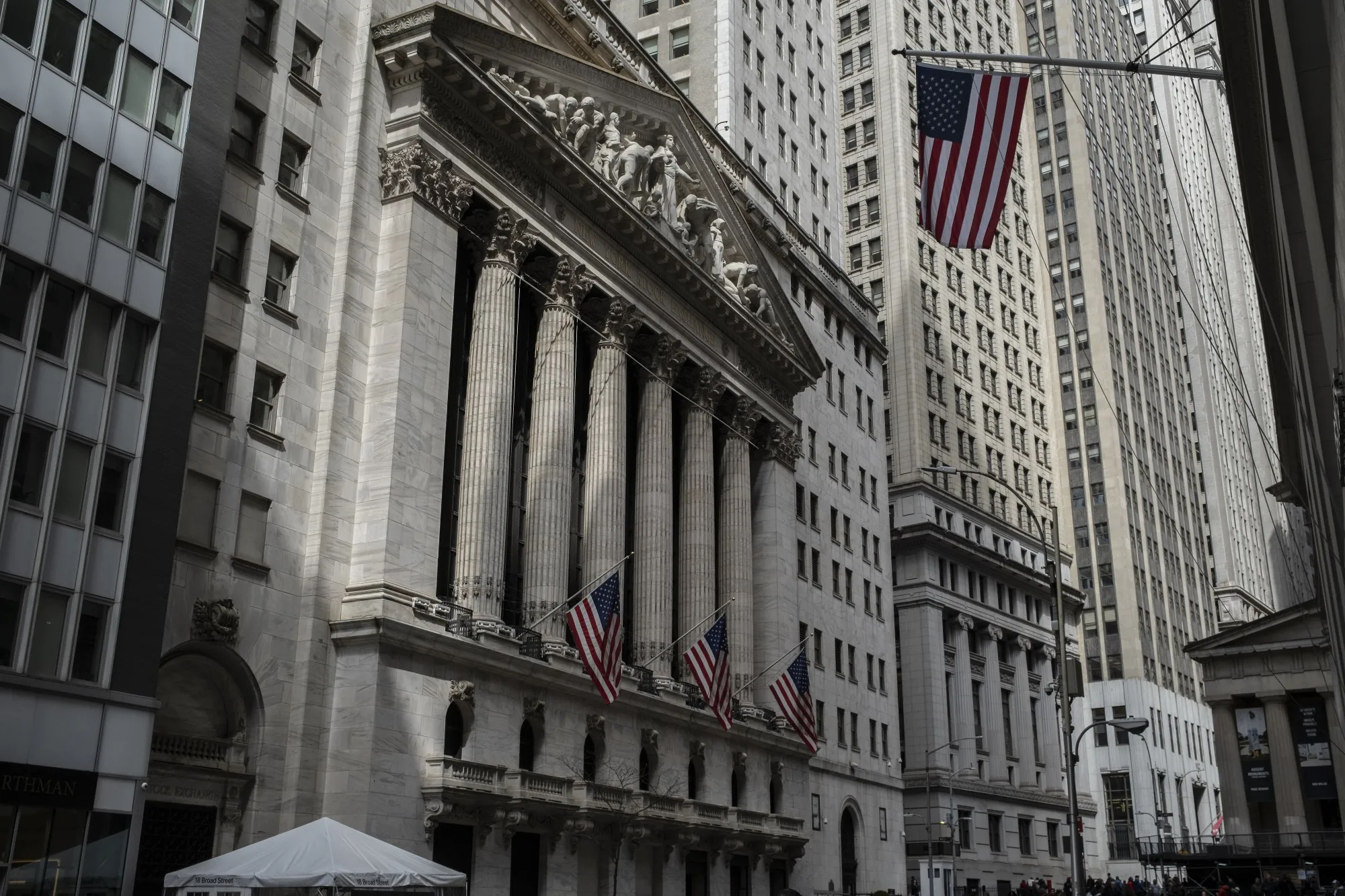 世界の金融センター番付、ニューヨークがロンドンに追いつき同点首位