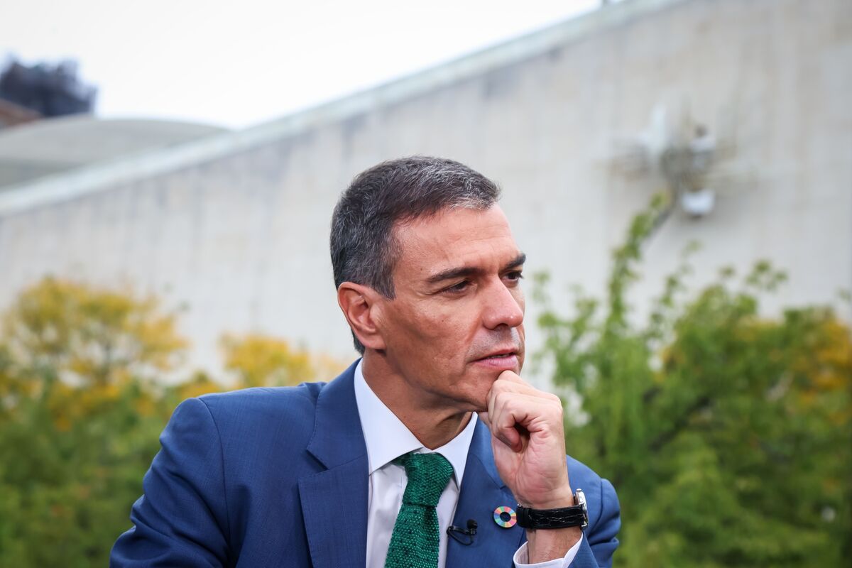 Spain’s Sanchez Says He Plans to Run for Re-Election in 2027