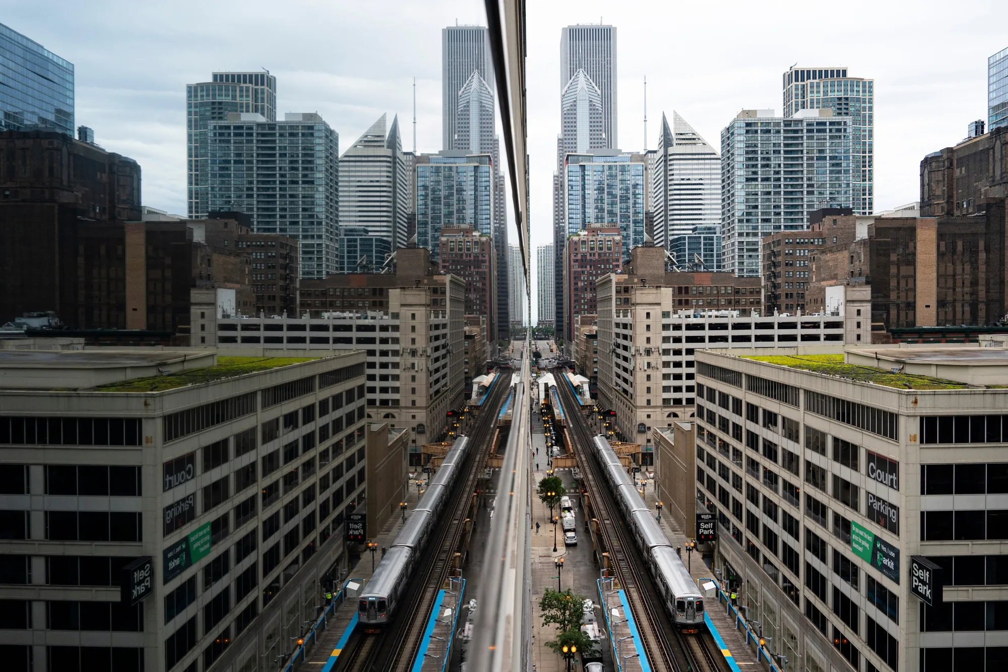 A Chicago Transit Authority&nbsp;train in&nbsp;Chicago.