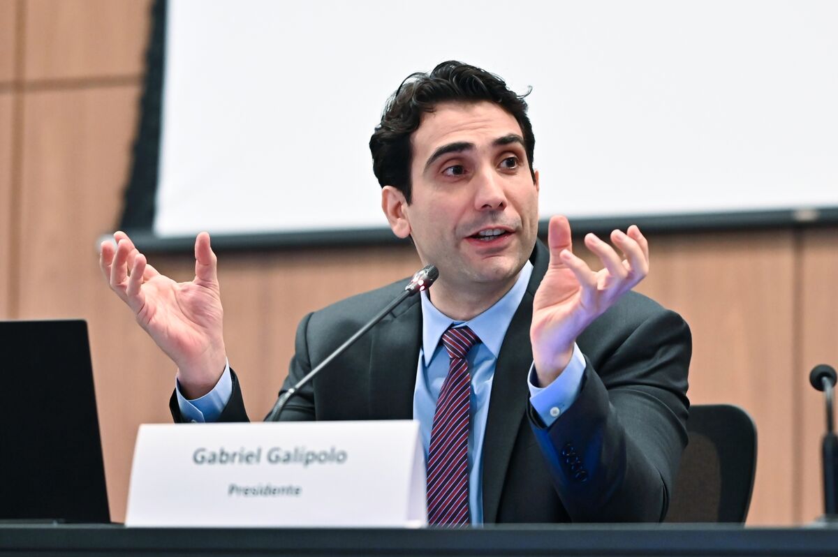 ⚫️ BLOOMBERG: La banca centrale del Brasile mantiene i tassi d'interesse ai massimi di due decenni per fronteggiare l'inflazione.