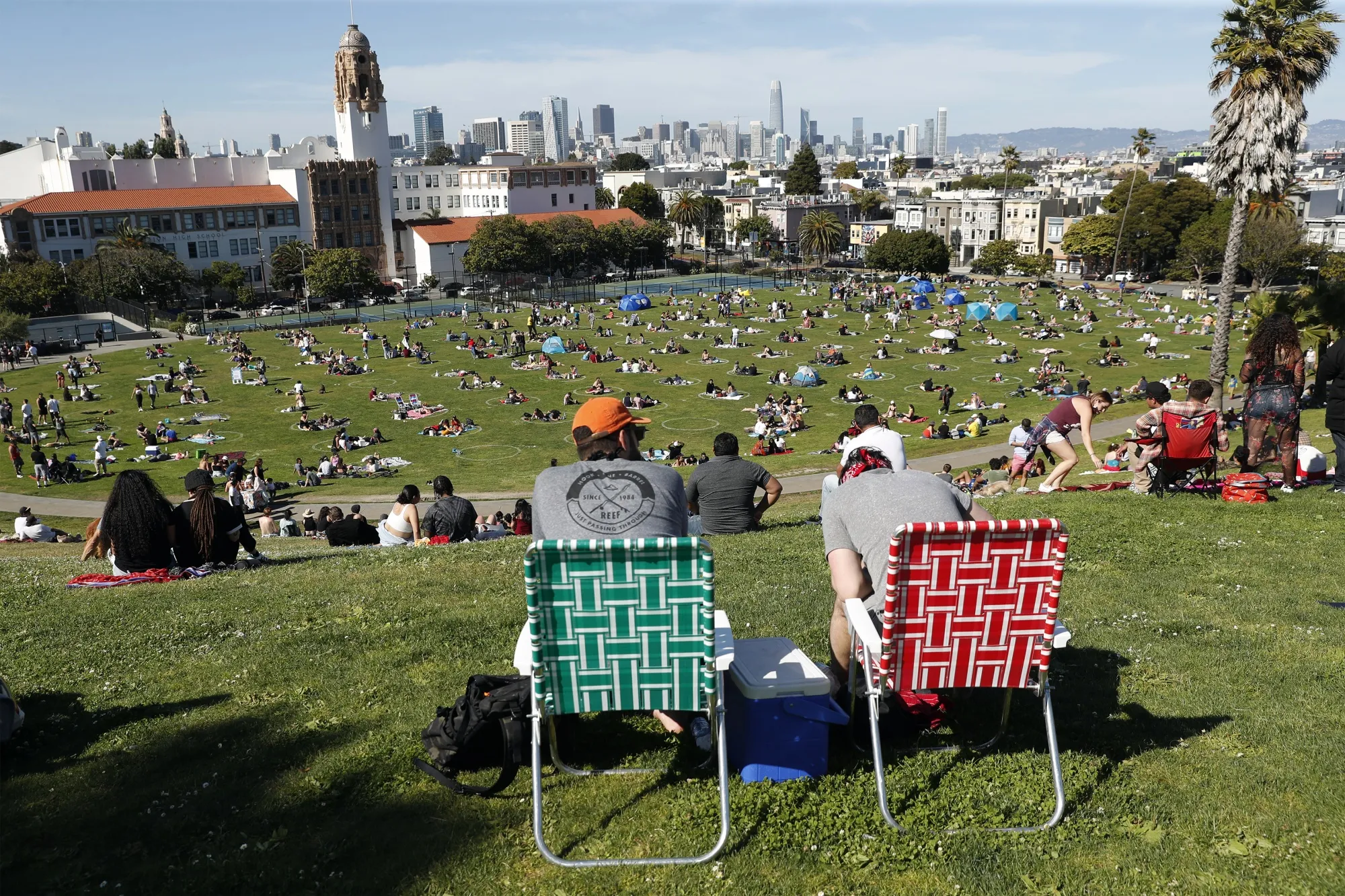 Crowds socially distance at Mission Dolores Park in San Francisco in May 2020.&nbsp;