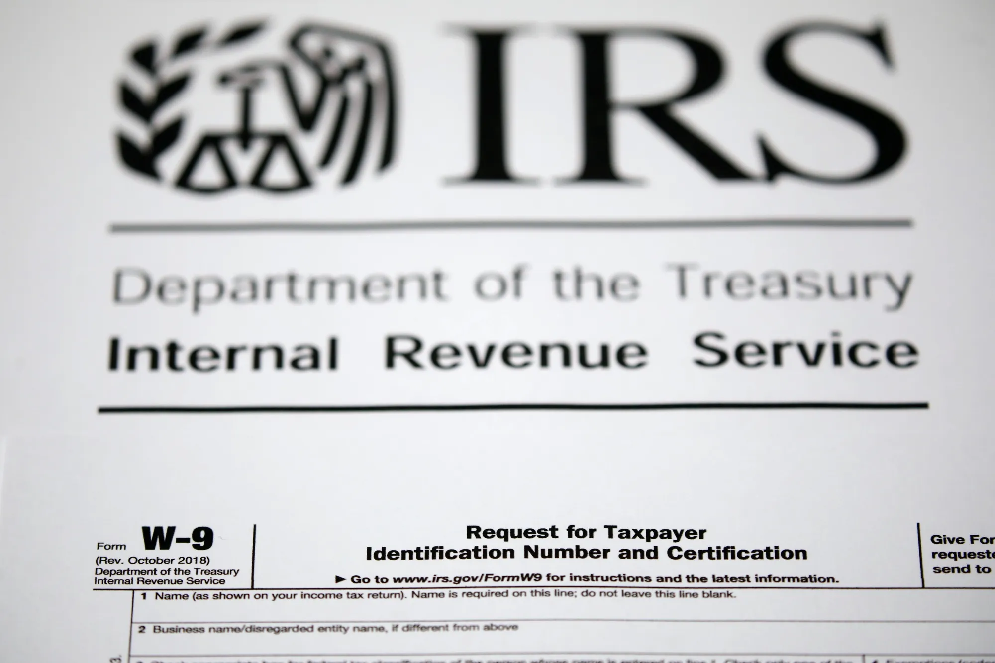 IRS Crypto Crackdown Likely to Be Delayed, Giving Tax Cheats a Reprieve -  Bloomberg