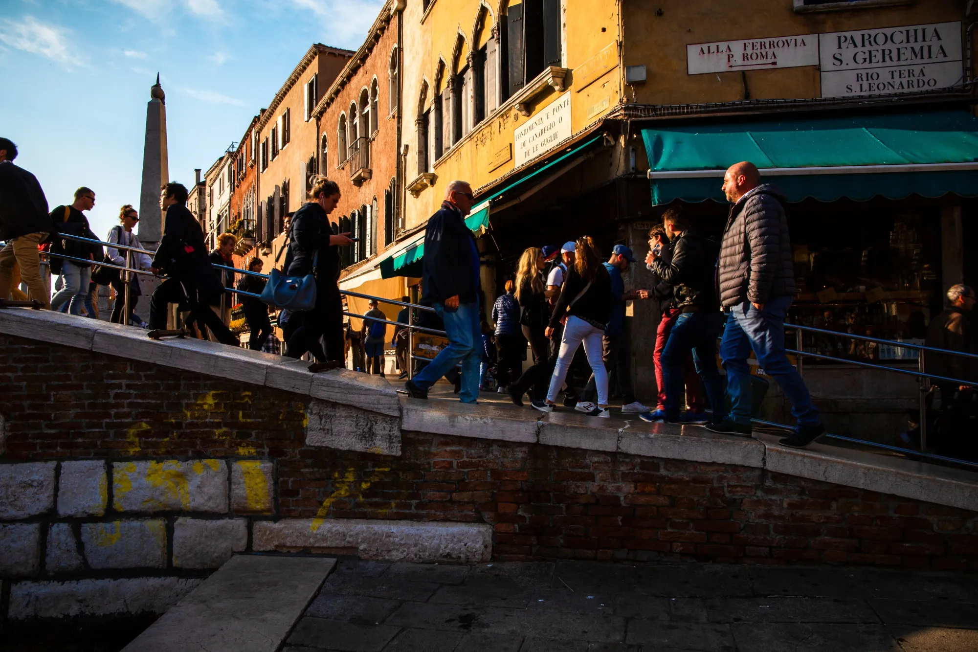 Tourists Are Killing Venice, But It's Addicted to Their Cash