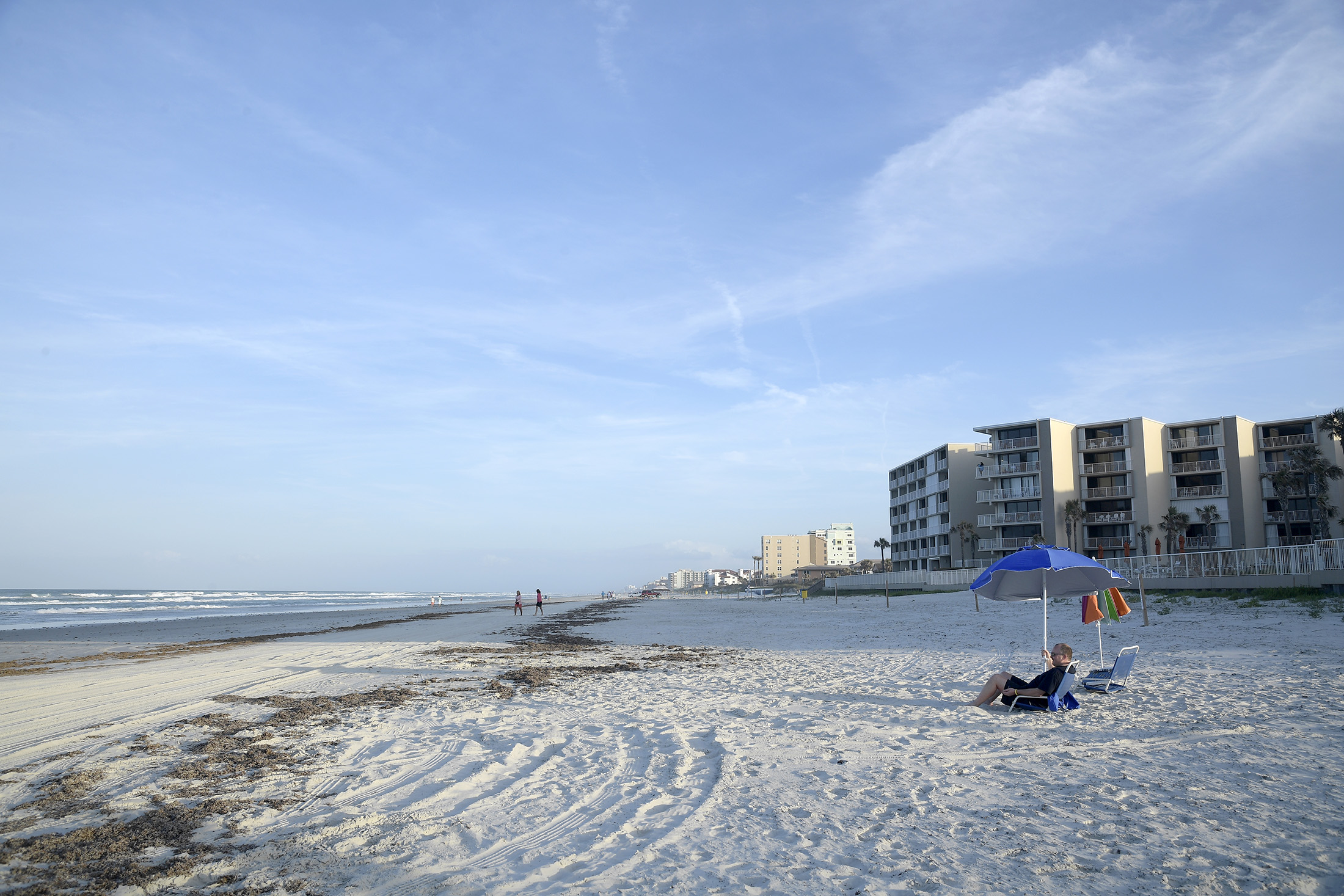 Shark Attacks In Florida Two People Bitten Minutes Apart Bloomberg