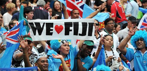 Fiji Win Sevens 26-19 as Hong Kong’s Annual Party Draws to Close