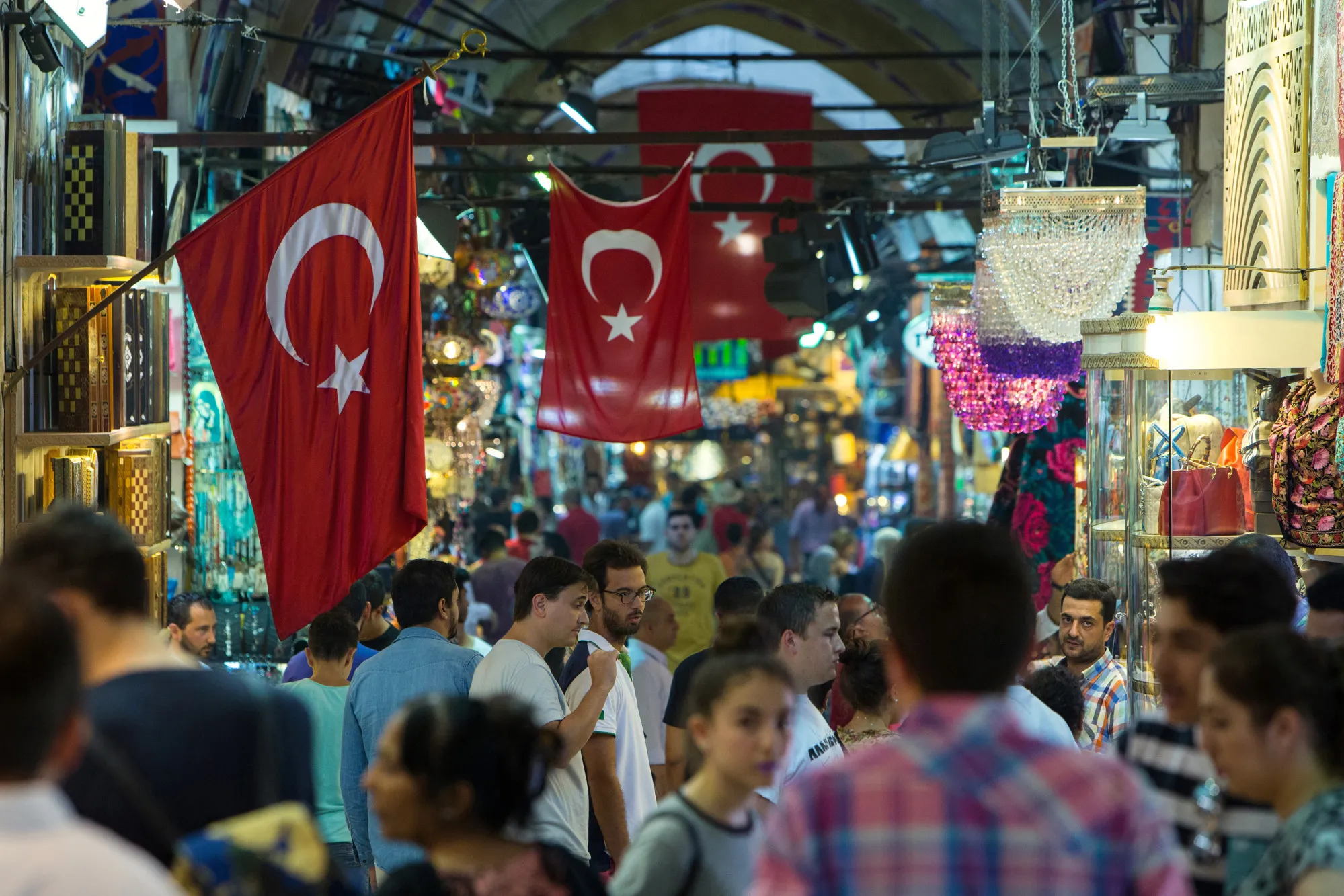 General Economy As Turkey Heads For Elections And Lira Slides