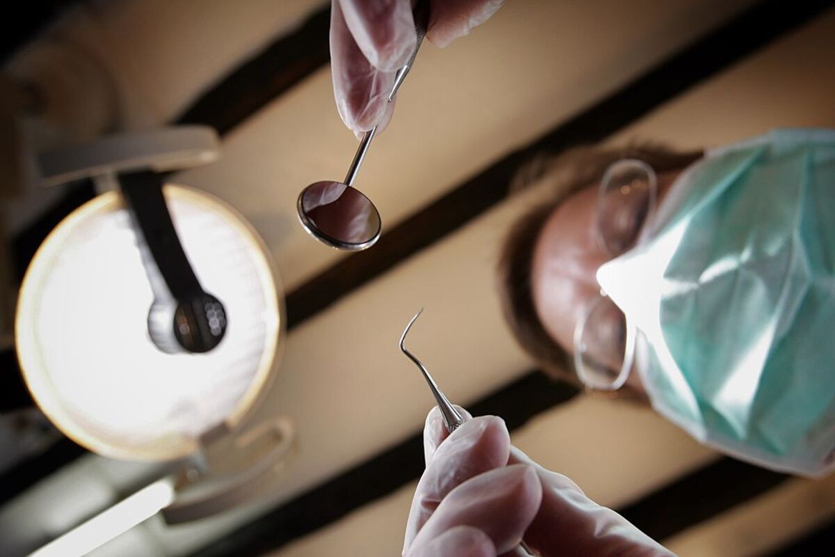 £2,000 Crowns Aren't the UK's Dental Problem