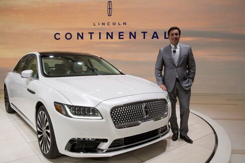 Ford CEO Mark Fields and the 2017 Lincoln Continental.