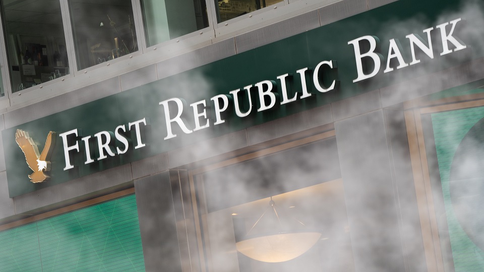 Watch First Republic Bank to Be Sold to Bloomberg