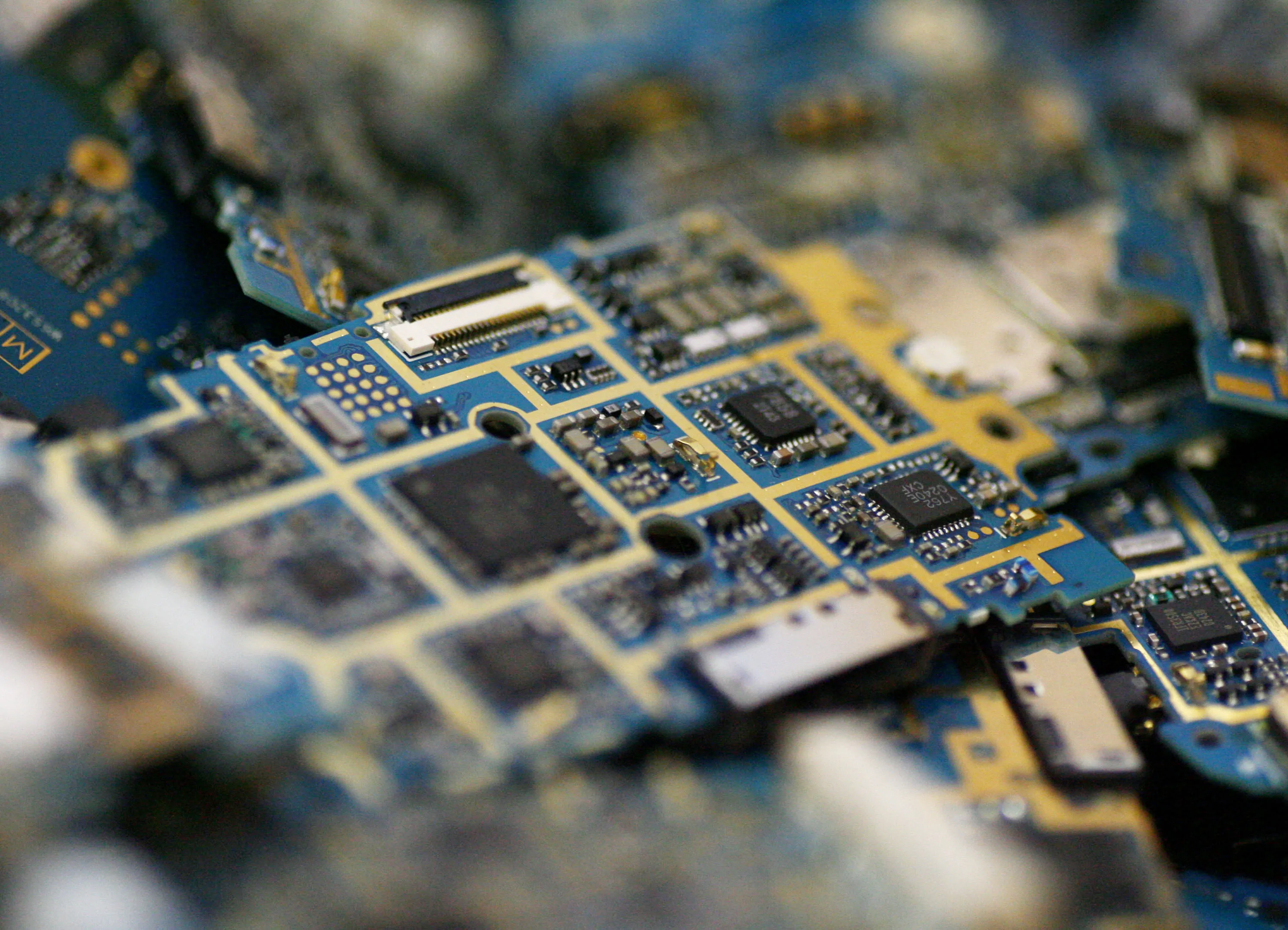 Motherboards for mobile phones  