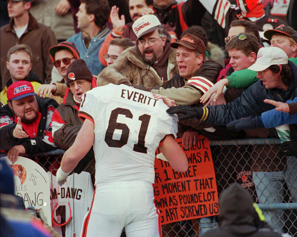 Cincinnati Bengals vs Cleveland Browns - Dec. 17 1995