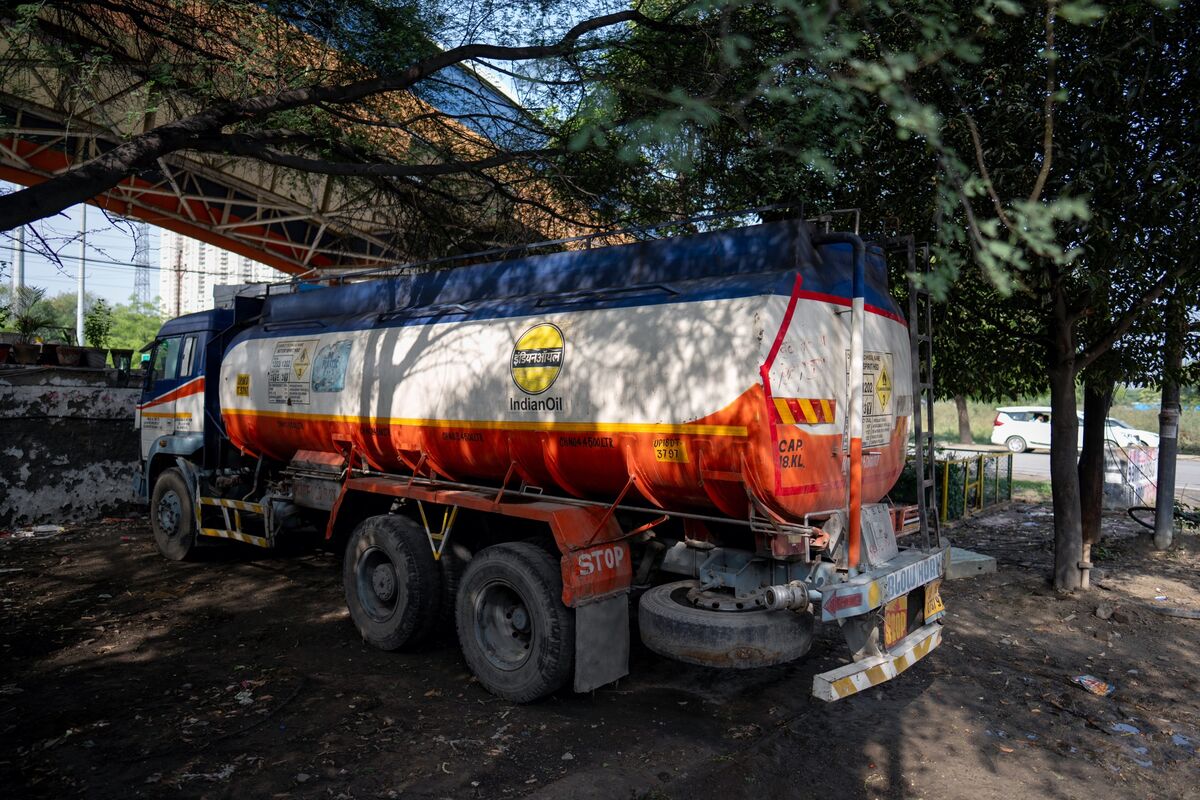India Offers $9 Billion to Spur Oil Exploration After War Shock
