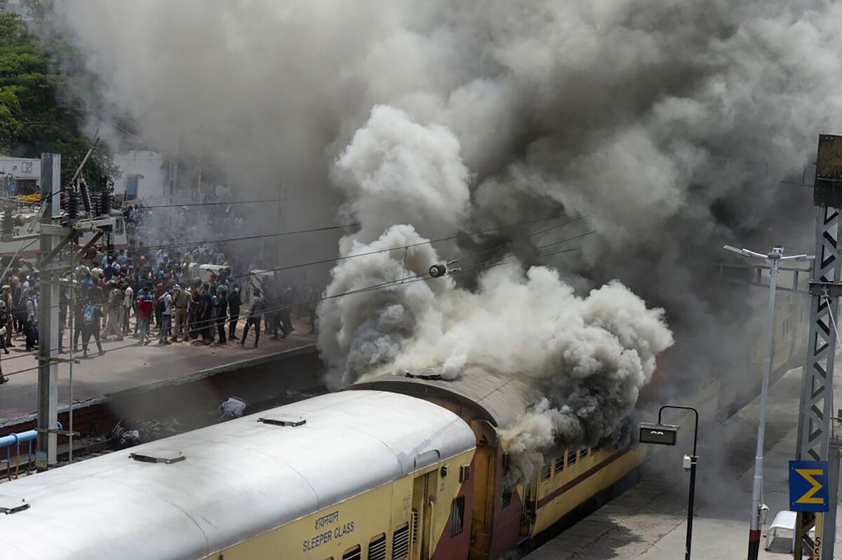 violent-protests-in-india-enters-second-day-over-new-military