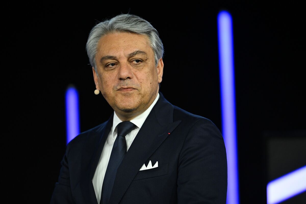 Gucci Owner Kering Banks on De Meo’s Record for Its Turnaround