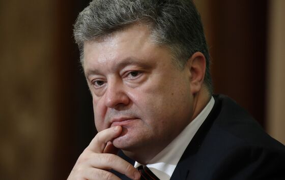 Response to Russian Naval Spat Does Ukraine's Leader No Favors