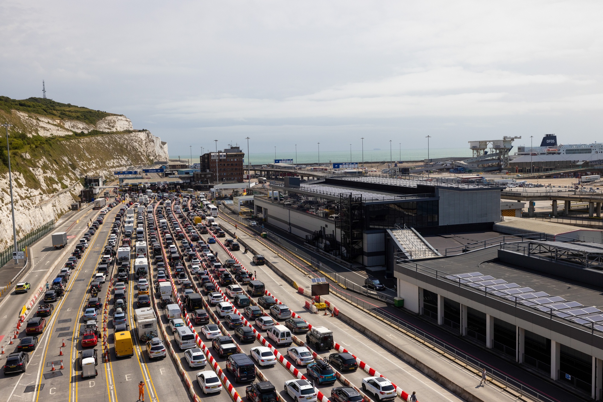 Dover Traffic TwoHour Queues at Port Ahead of ‘Extremely Busy