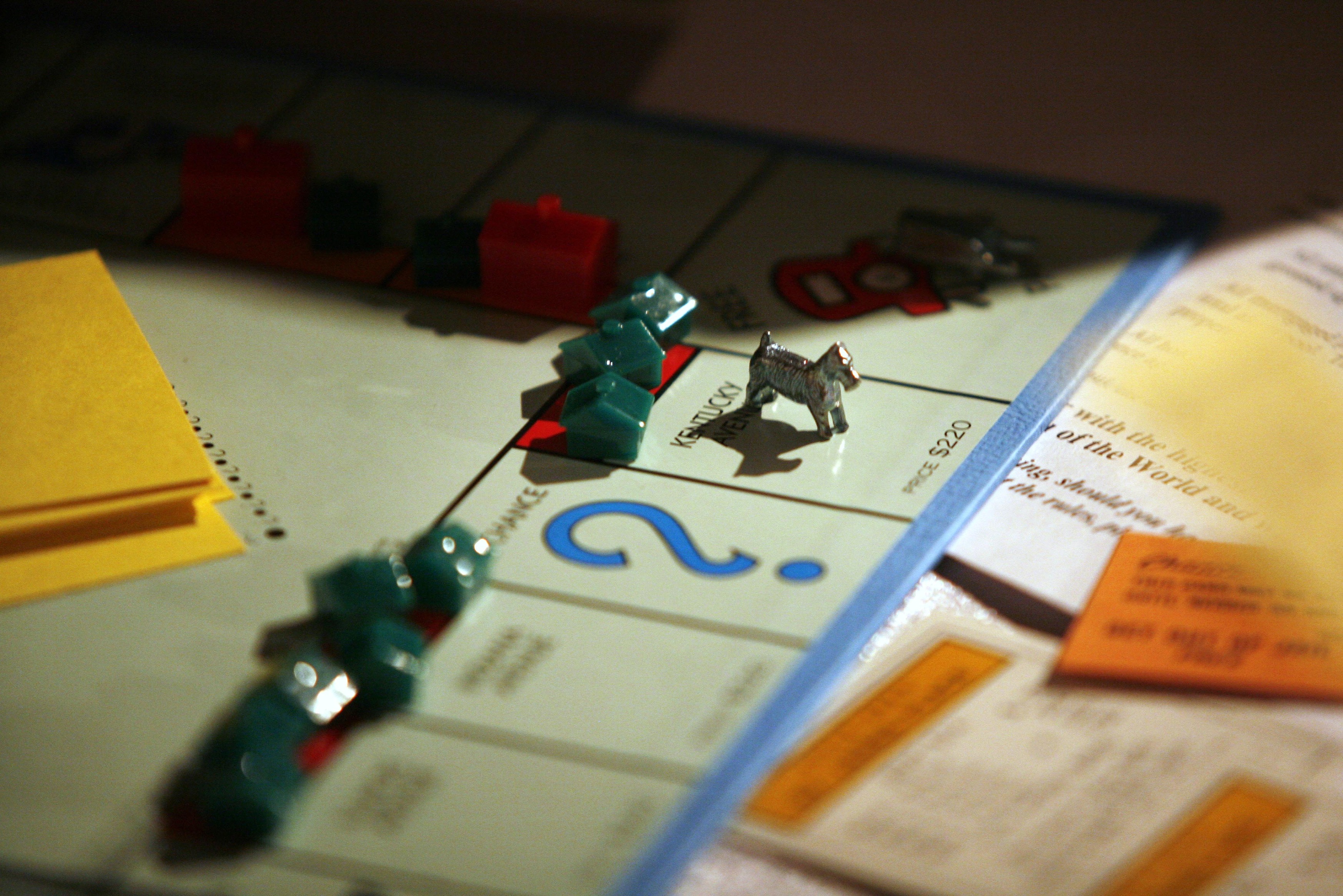 5 Lessons in Finance and Investing From Monopoly