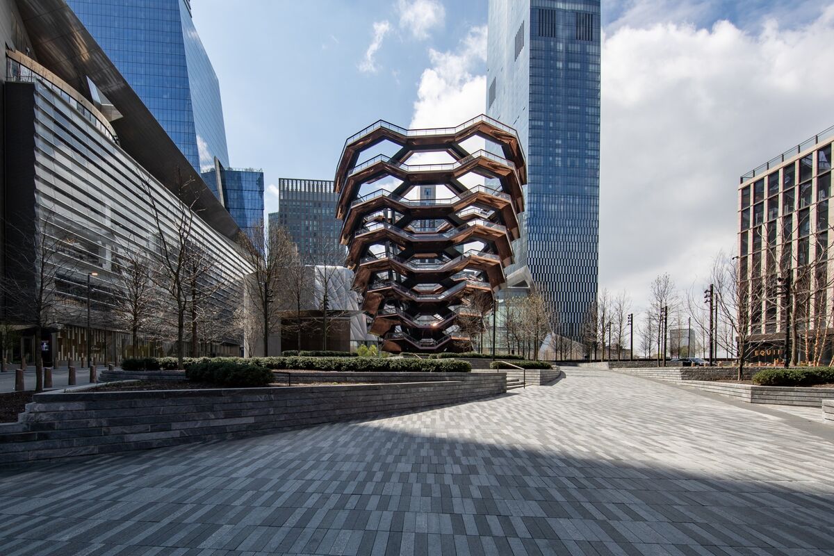 NYC's Hudson Yards seeking tenant replacement for Neiman Marcus