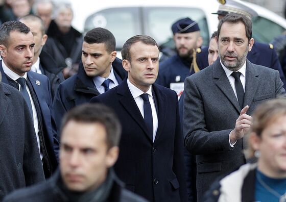 Macron to Address Nation Next Week as Paris Braces for Unrest