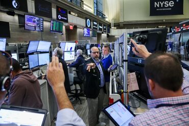 Stocks Rise, Oil Falls As Traders Gauge Truce Odds