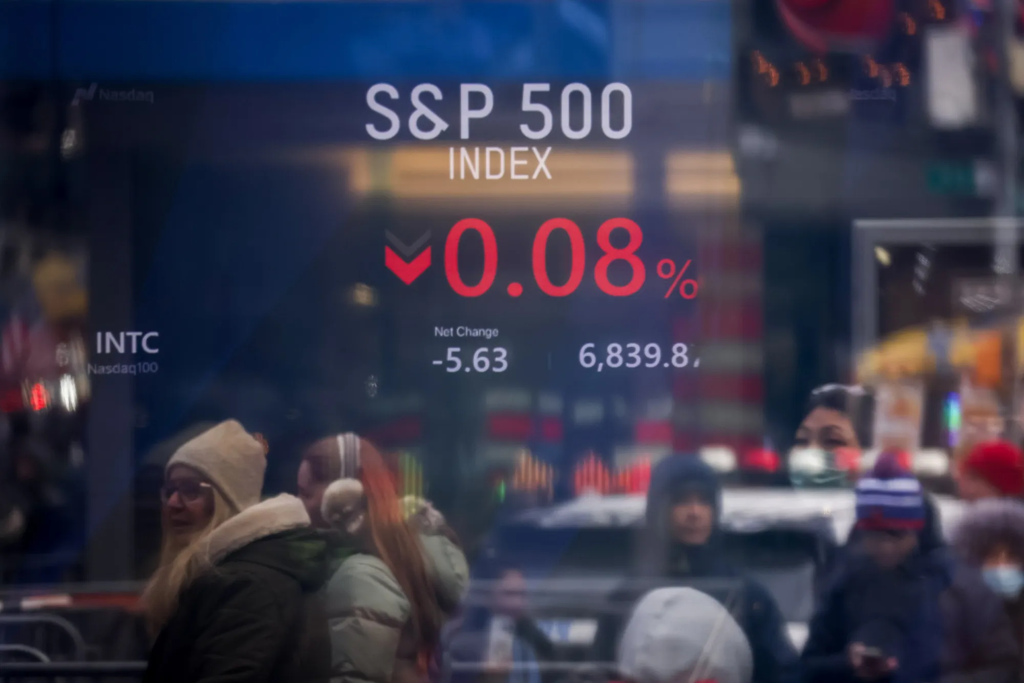 S&P 500 Index signage at the Nasdaq MarketSite in New York, US, on Friday, Jan. 2, 2026. Weakness in tech stocks weighed down broader US indexes on Friday, as investors started 2026 on cautious footing.