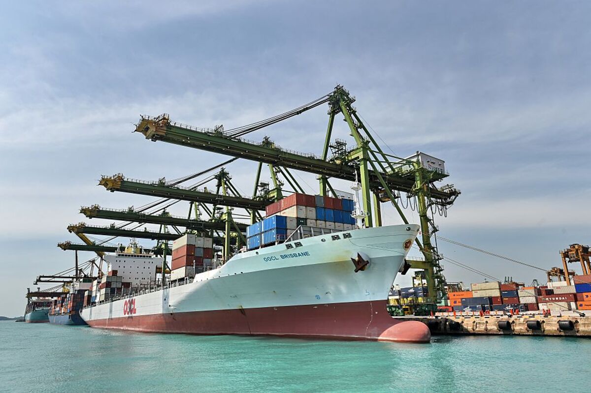 Pacific ship. Бруней экономика. Docks at the shipper.