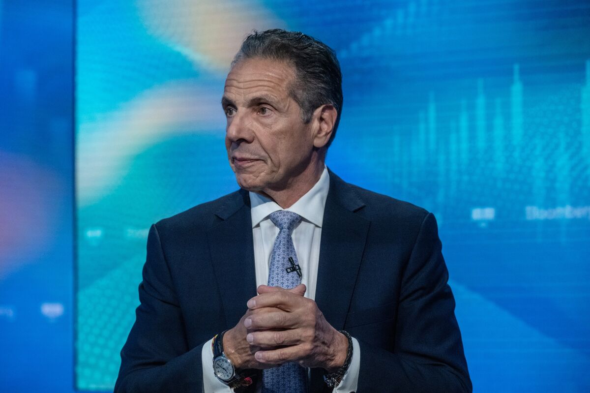 NYC’s Mayoral Race Has Republicans Telling Cuomo: Come Woo Us