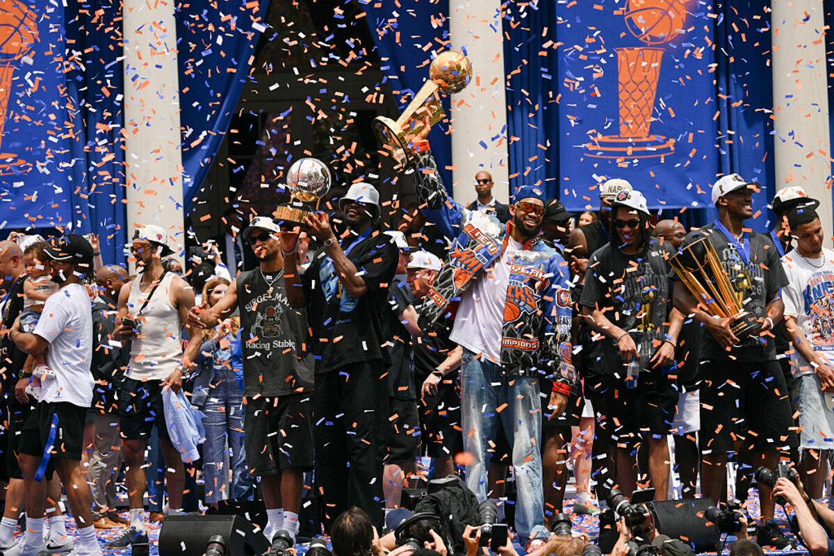 From the Knicks to Iran, It Was a Good Week for the Underdogs