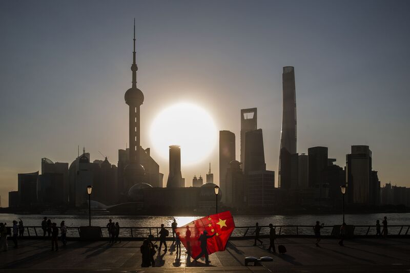 China to overtake US economy by 2032 (bloomberg.com)