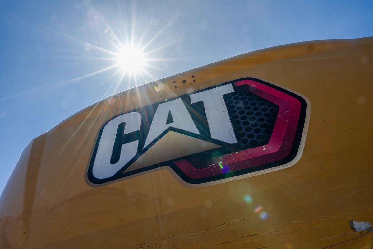 Caterpillar Tops Estimates as AI Power Demand Fuels Growth