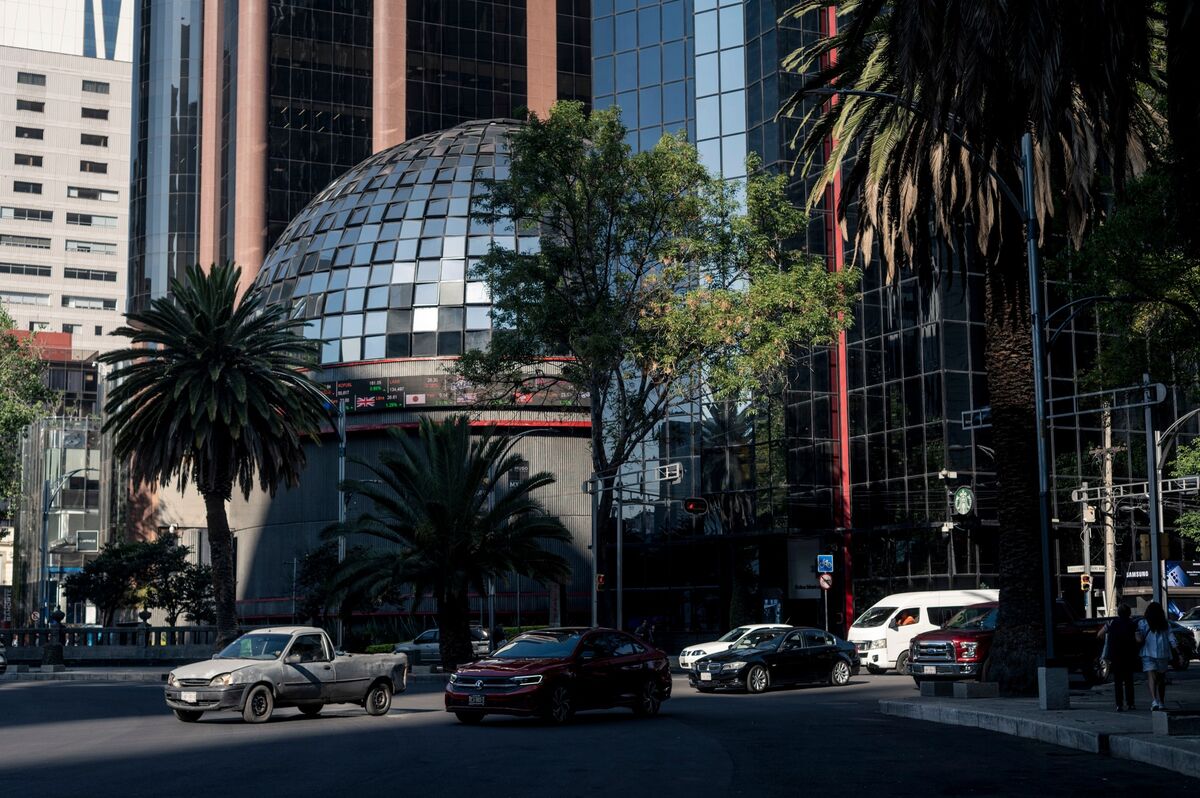 Mexican Food Company Nutrisa Lists on Local Exchange After Split