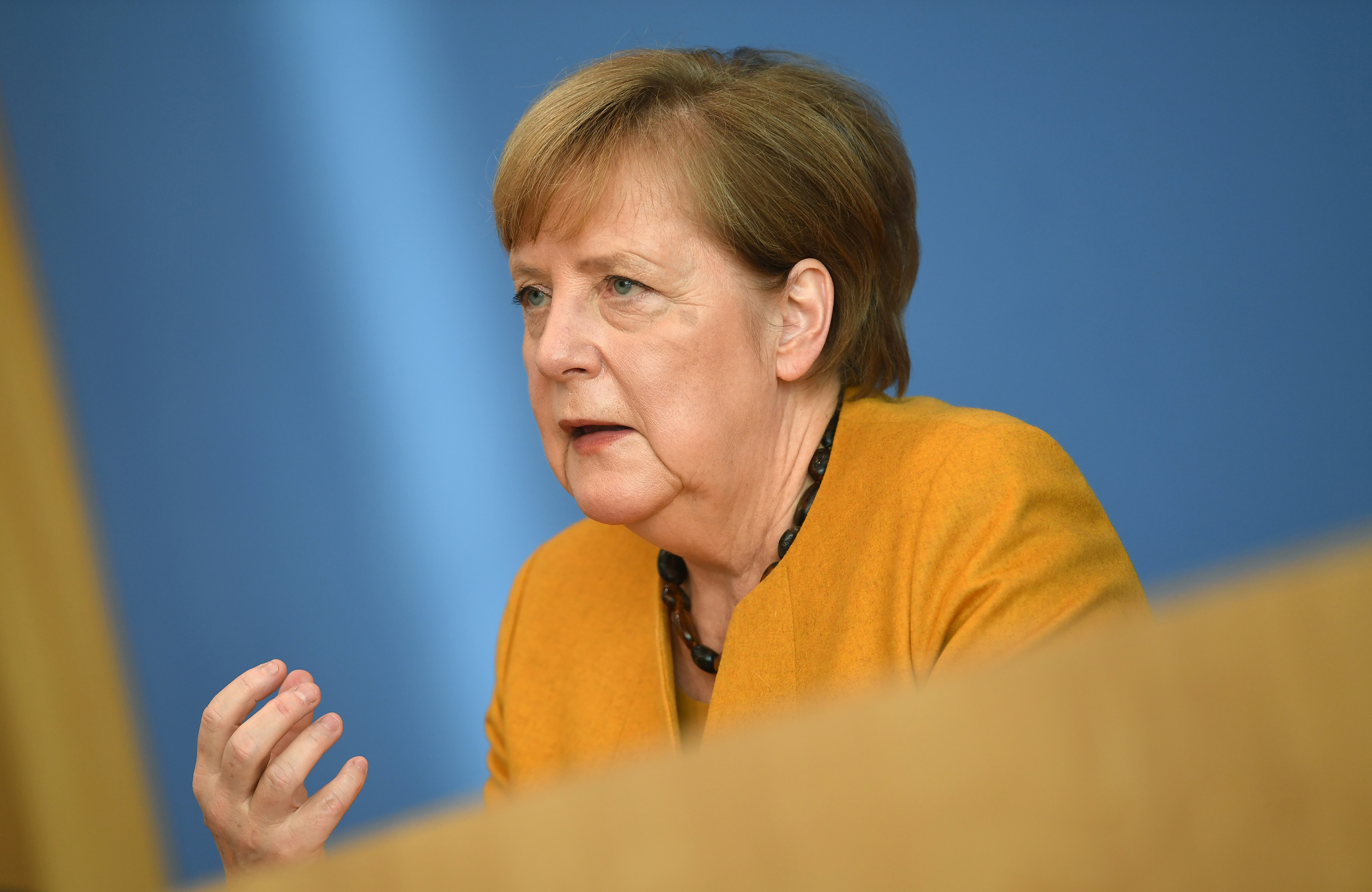 Merkel Urges Germans to Stick to Wave Breaker Virus Curbs