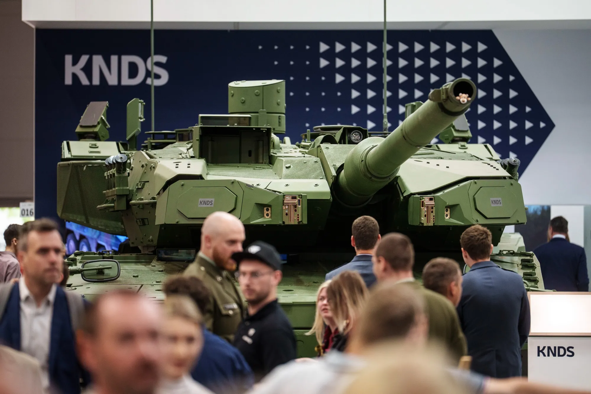A Leopard 2 A8 main battle tank at the KNDS NV stand during the IDET ahow&nbsp;in Brno, Czech Republic.