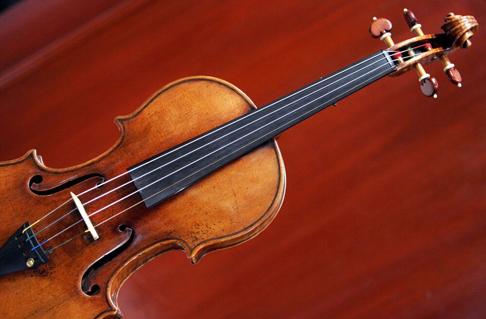 Vintage Violins’ 8% Gain Fuels Returns for Ex-Banker’s Clients