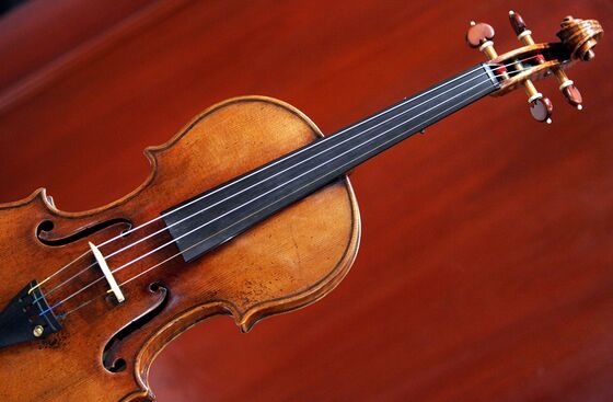 Vintage Violins’ 8% Gain Fuels Returns for Ex-Banker’s Clients
