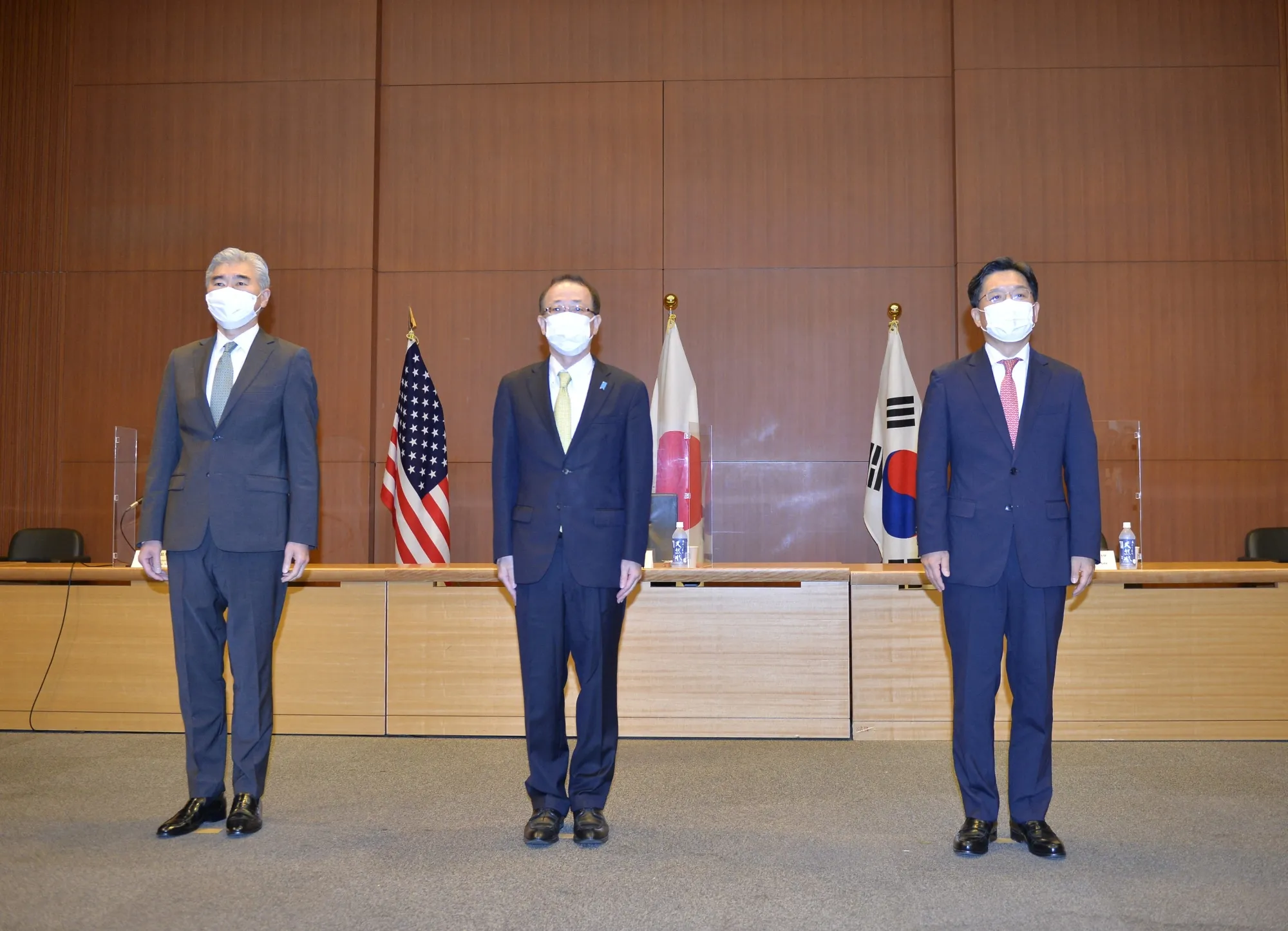 Sung Kim, from left, with Takehiro Funakoshi and Noh Kyu-duk at the Japan-US-ROK trilateral meeting on North Korea, in Tokyo, on Sept. 14.