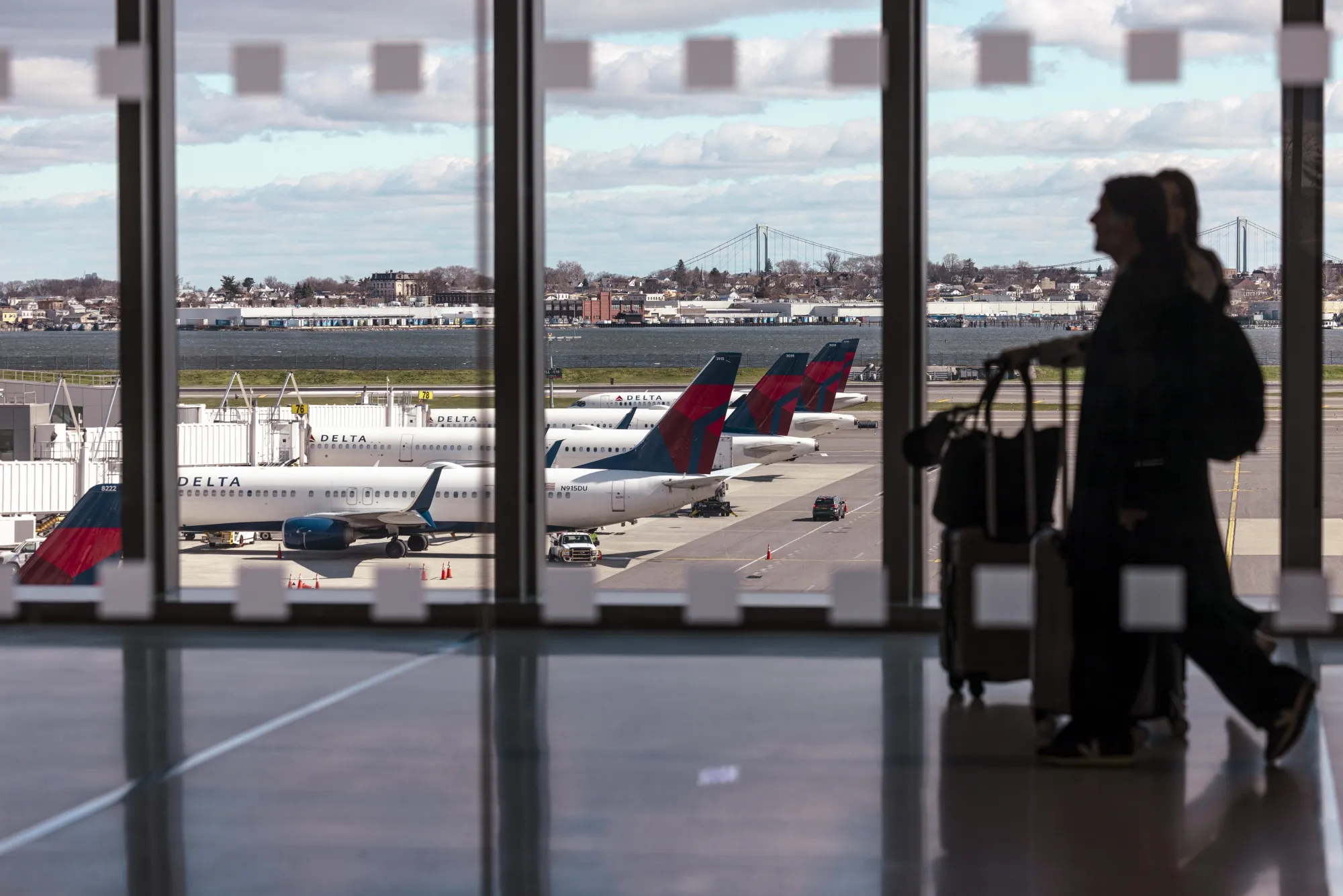 Delta planes at&nbsp;LaGuardia Airport&nbsp;in&nbsp;New York.
