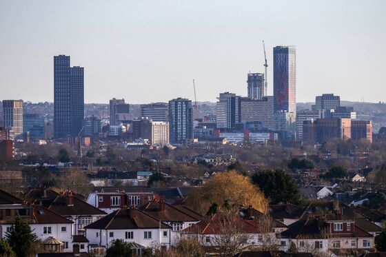 BlackRock's London High Rise Joins Race to Replace Ghostly Malls