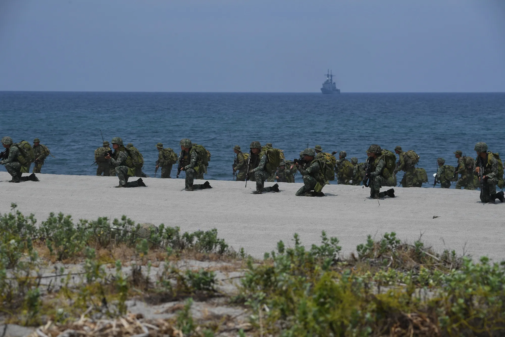 Philippine and U.S. soldiers take part in a military exercise in 2018.