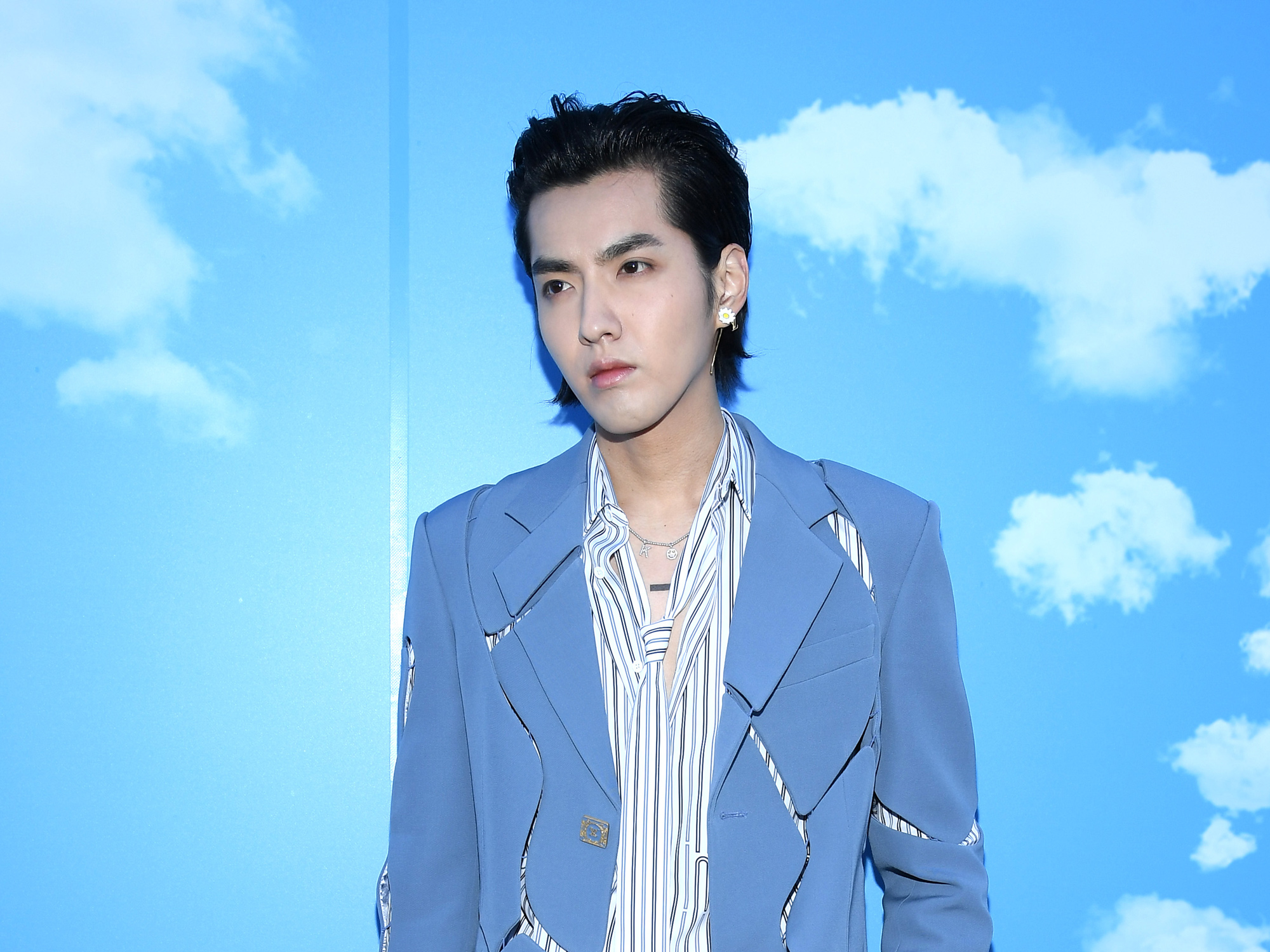 2000px x 1500px - Kris Wu: China Jails Chinese-Canadian Former EXO Star for 13 Years on Rape  - Bloomberg