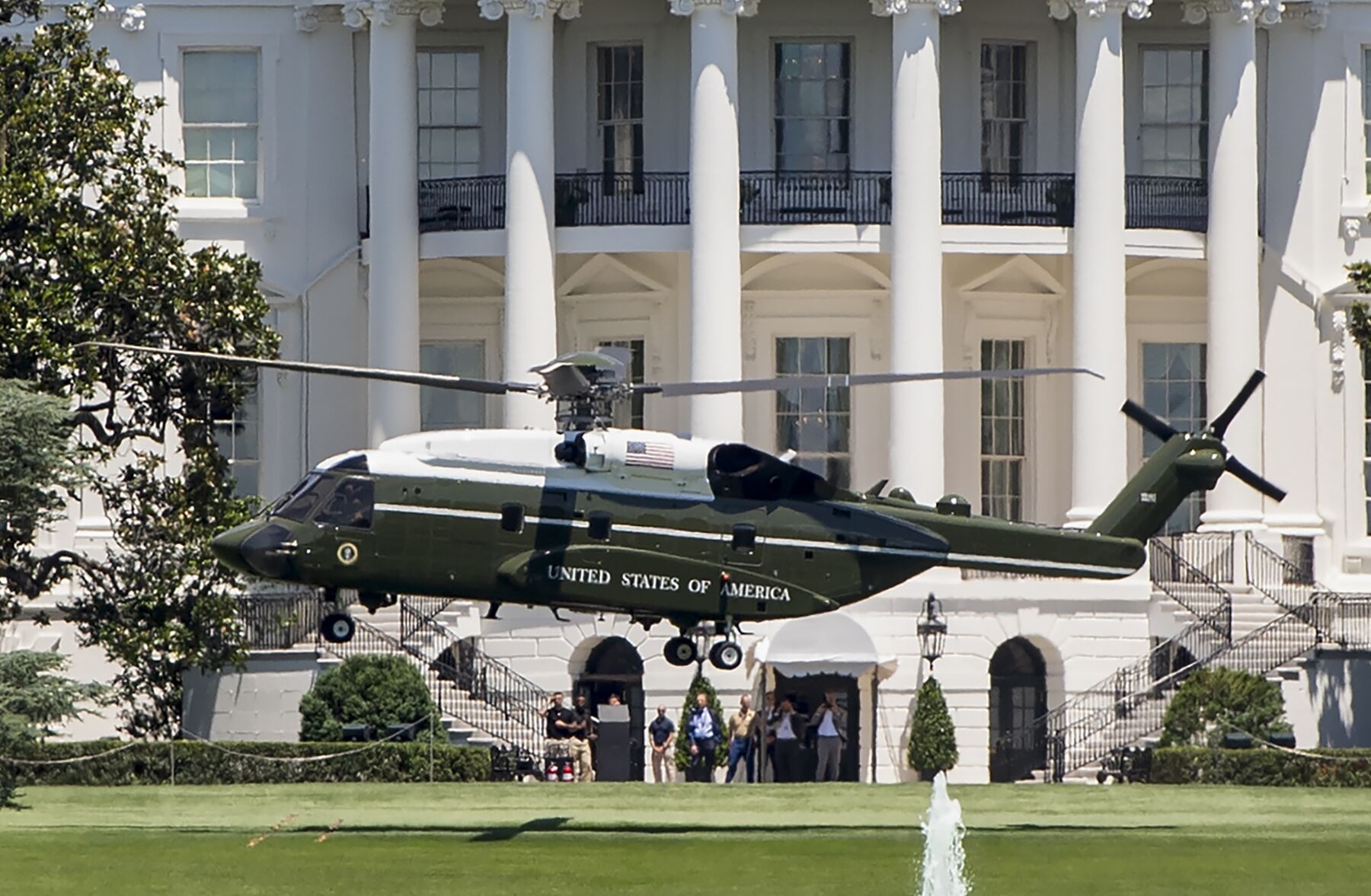 VH92 Helicopter White House Reviews New Biden Presidential Chopper