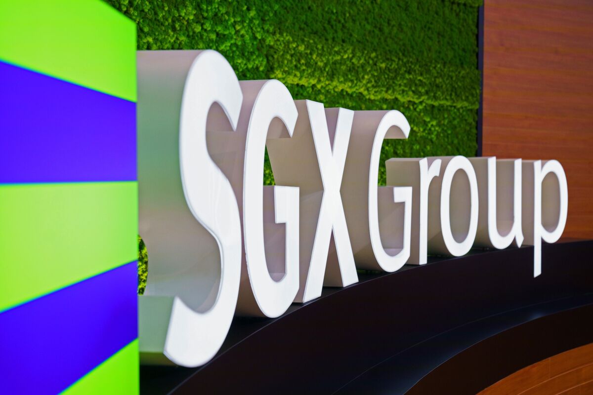 Singapore to Announce More Stock Market Incentives in November