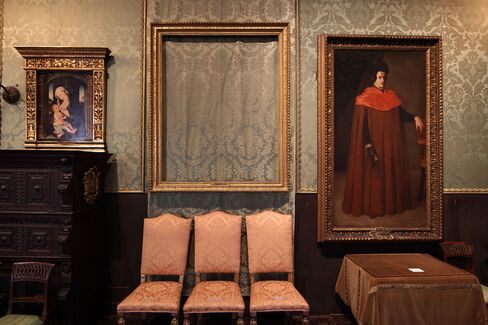 An empty frame in the Isabella Stewart Gardner Museum in Boston, where 13 paintings were stolen in 1990.
