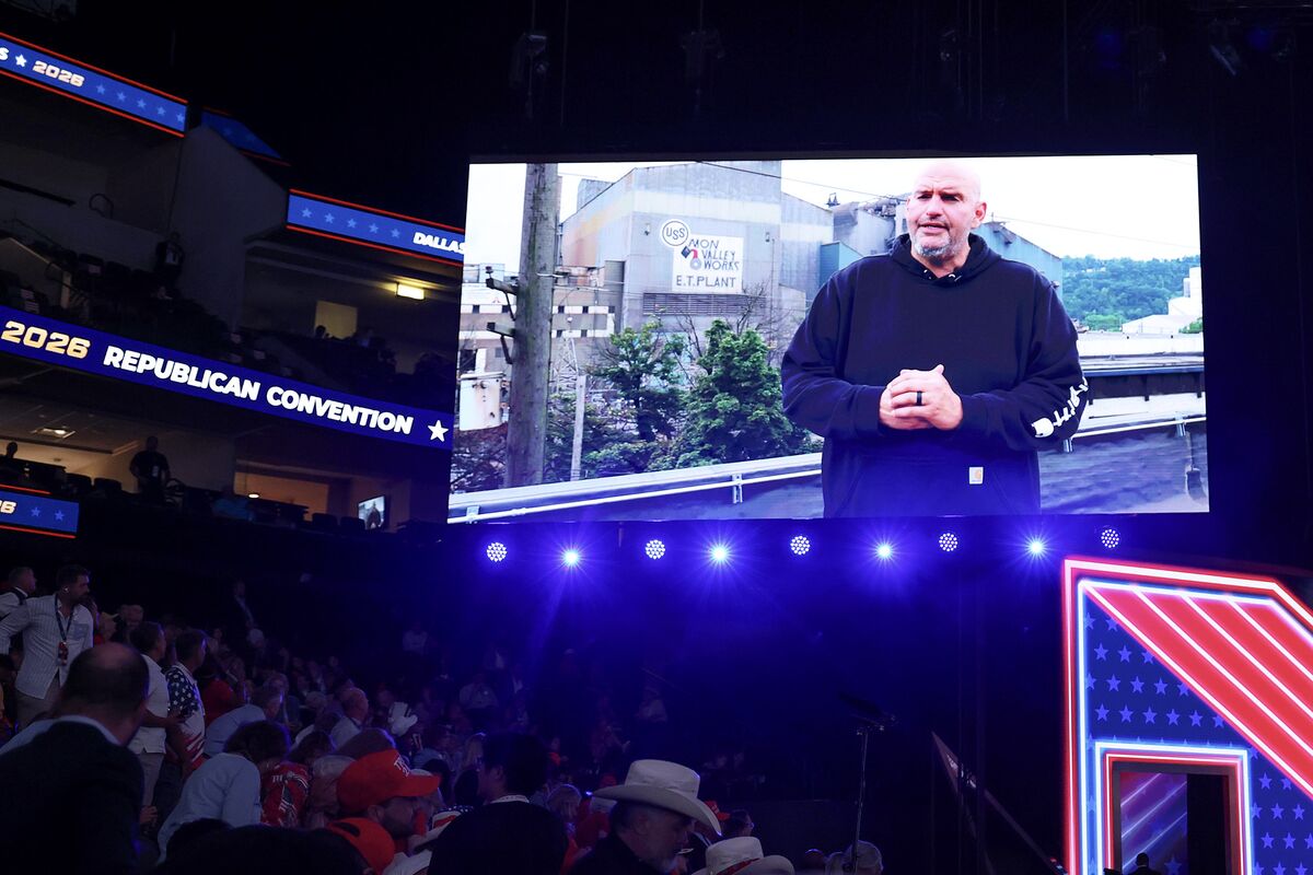 Fetterman’s Split With Democrats Deepens Over Video Boosting GOP