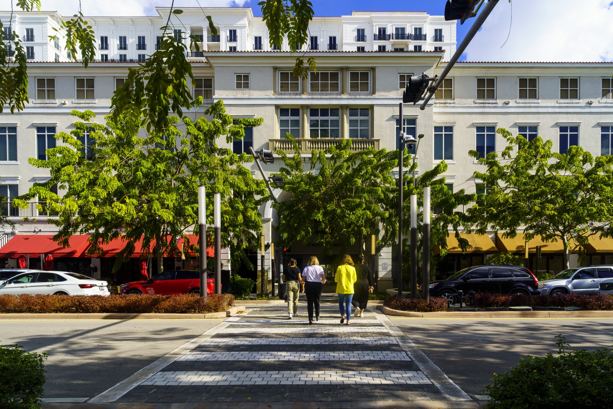 The Miracle Mile Coral Gables shopping district in downtown Coral Gables, Florida.