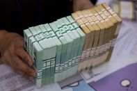 South Korean Banknotes As Won Tumbles