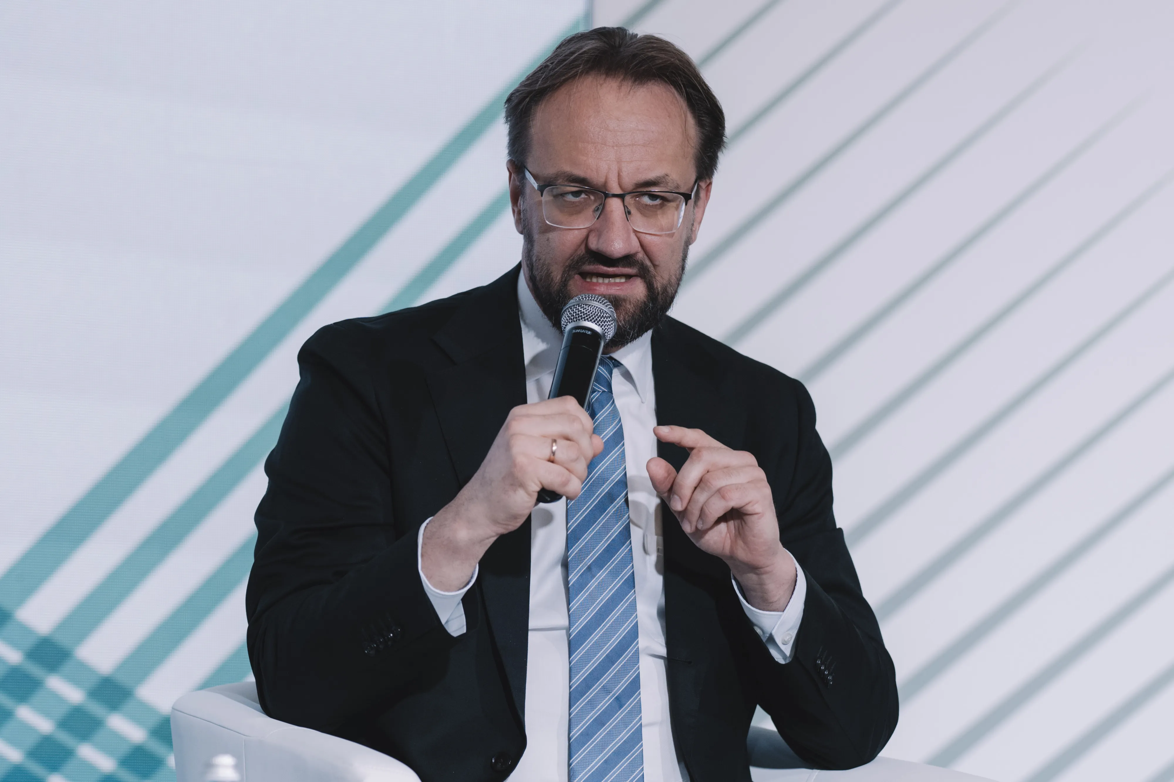ECB’s Simkus Says Two More Cuts Possible as Trade Hurts Economy - Bloomberg