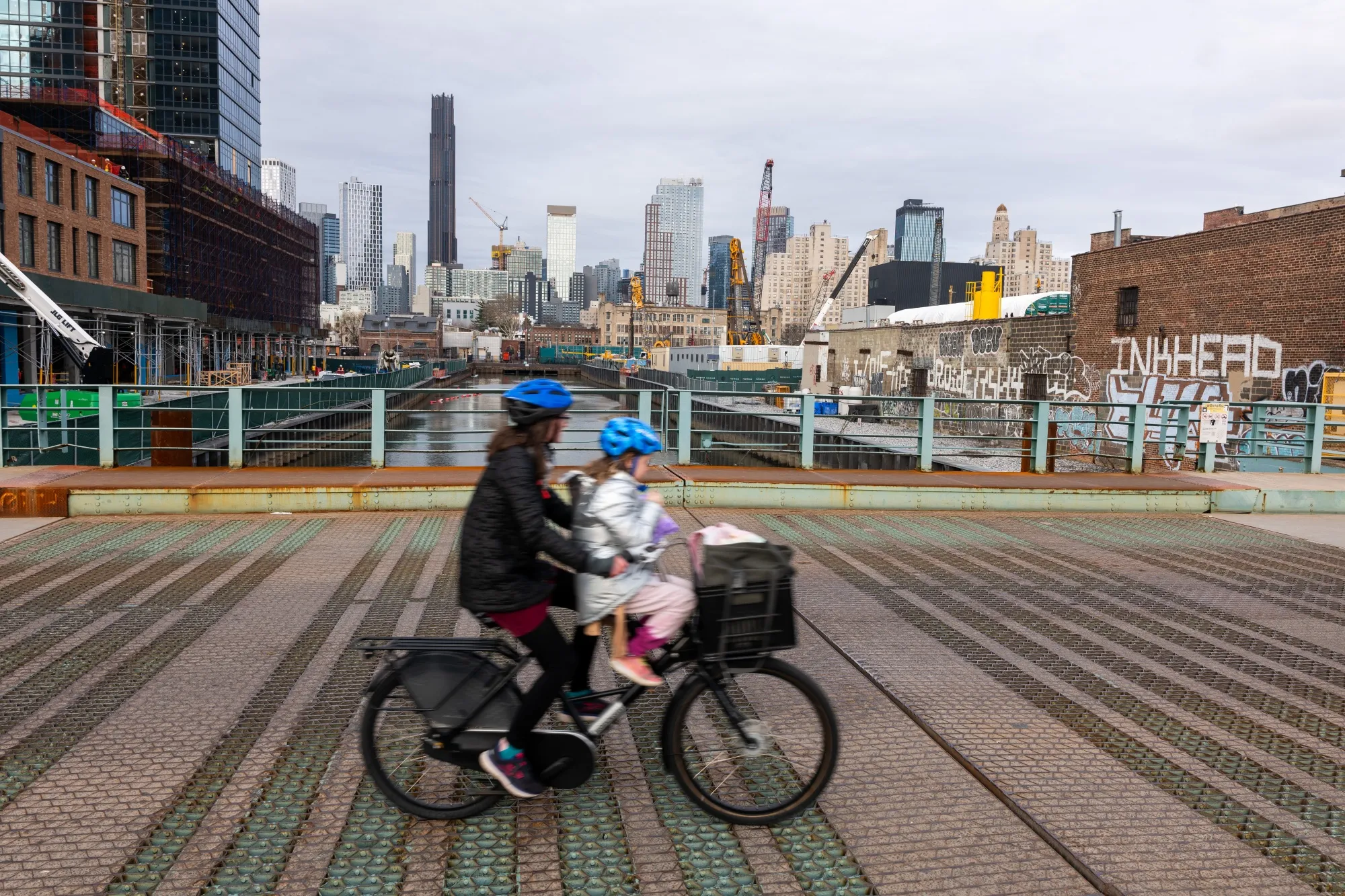 Even New York City, the&nbsp;densest big city in the US, can’t achieve the mix of nearby amenities that the 15-minute city model calls for.&nbsp;