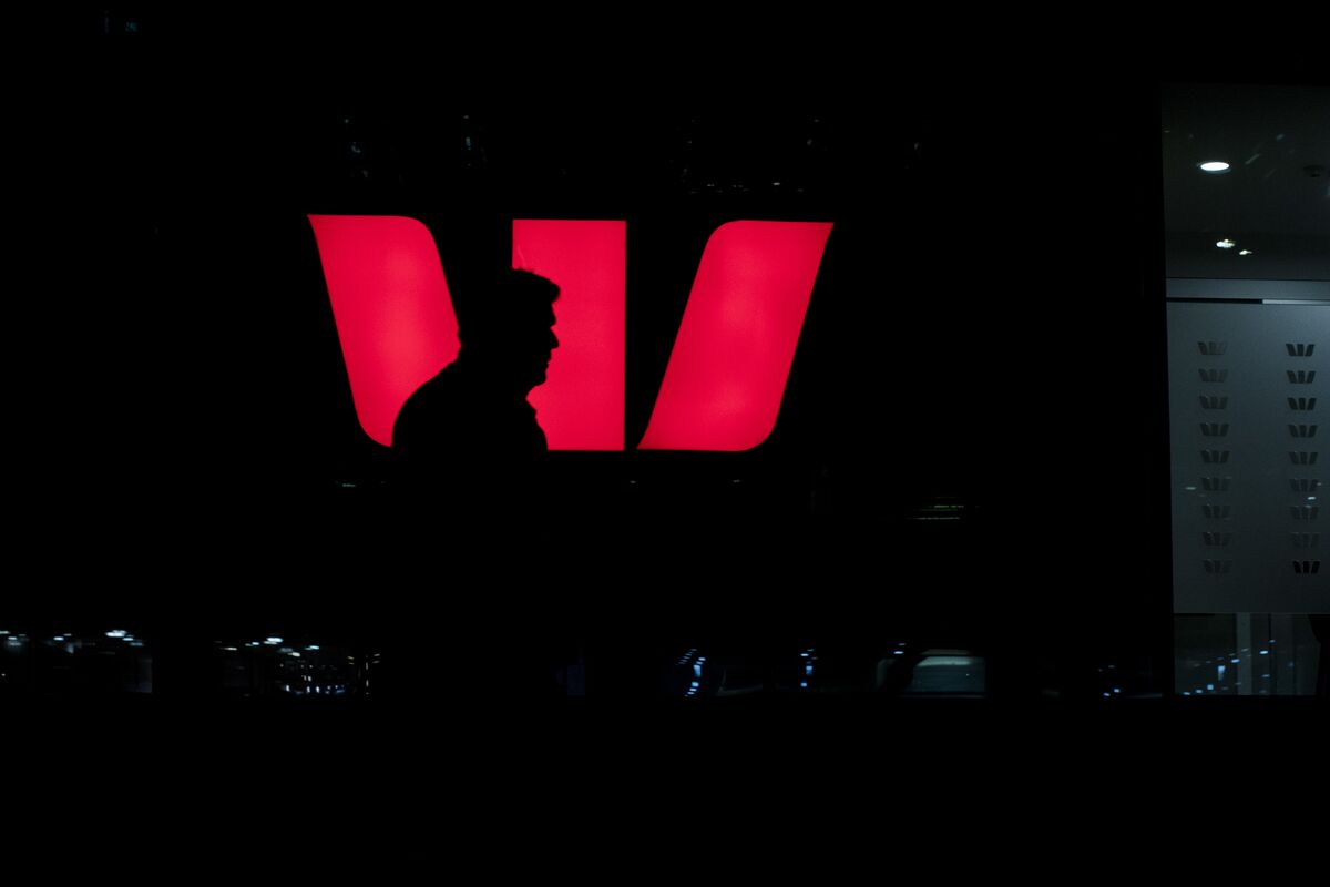 Westpac Plans Record $2.6 Billion Share Buyback, Profit Up - Bloomberg