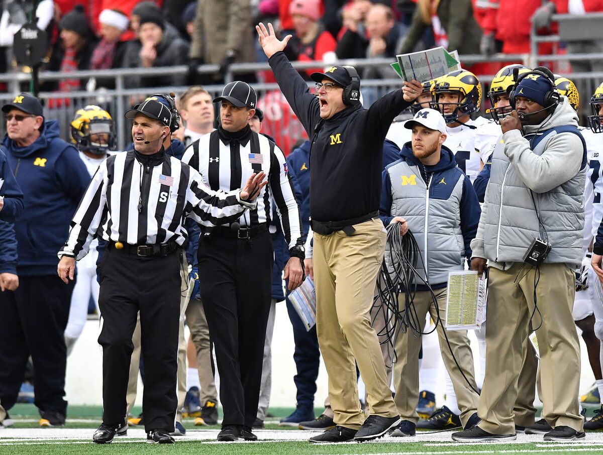 do-college-football-refs-have-it-in-for-your-team-bloomberg